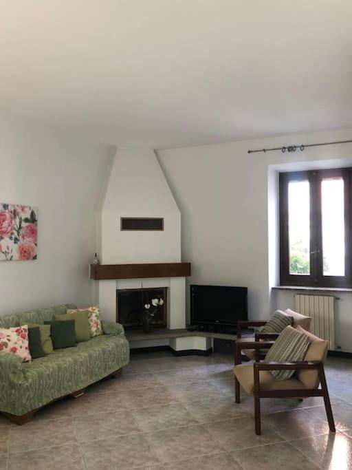 Casa Magnolia, Tranquilla E Centrale Apartment Nichelino Ngoại thất bức ảnh